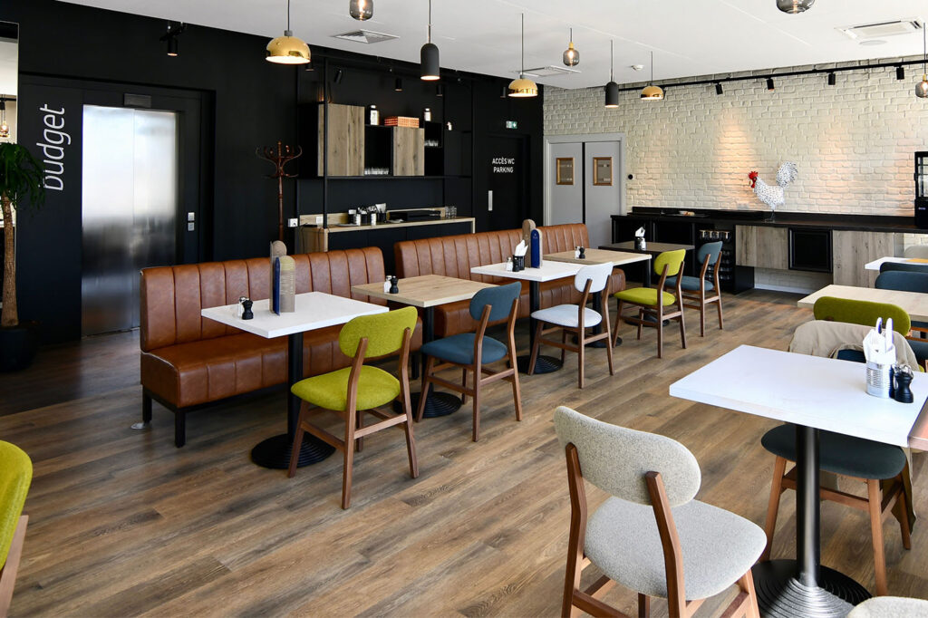 DUSK-HOTEL-IBIS-STYLES-BUDGET-SAINT-NAZAIRE-1