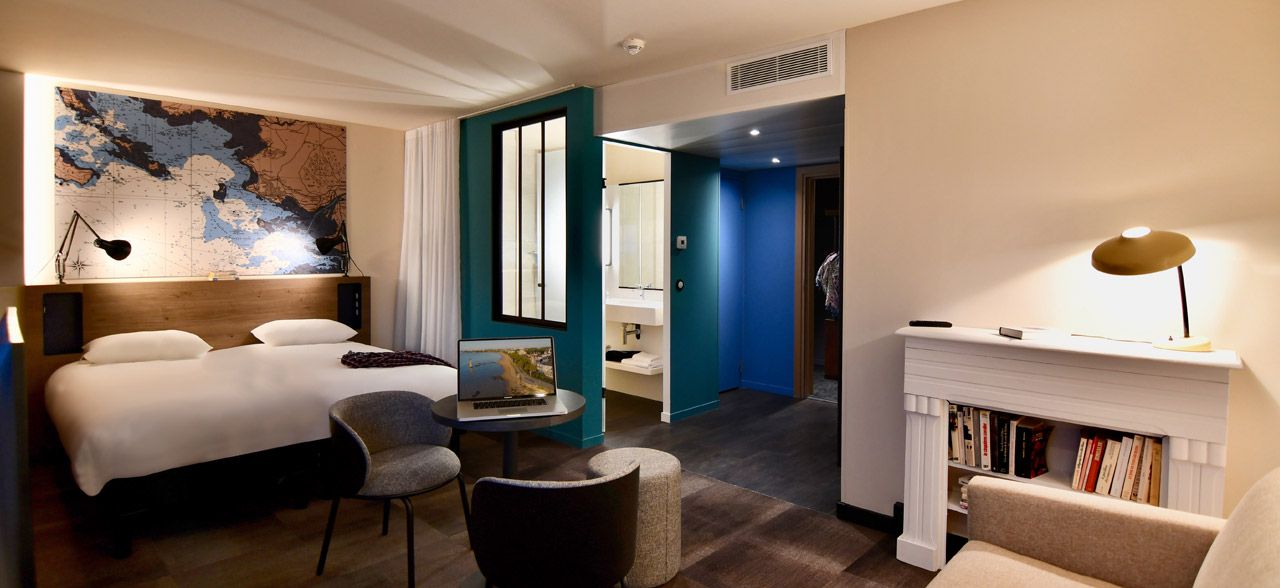 chambre-lit-double-et-sofa